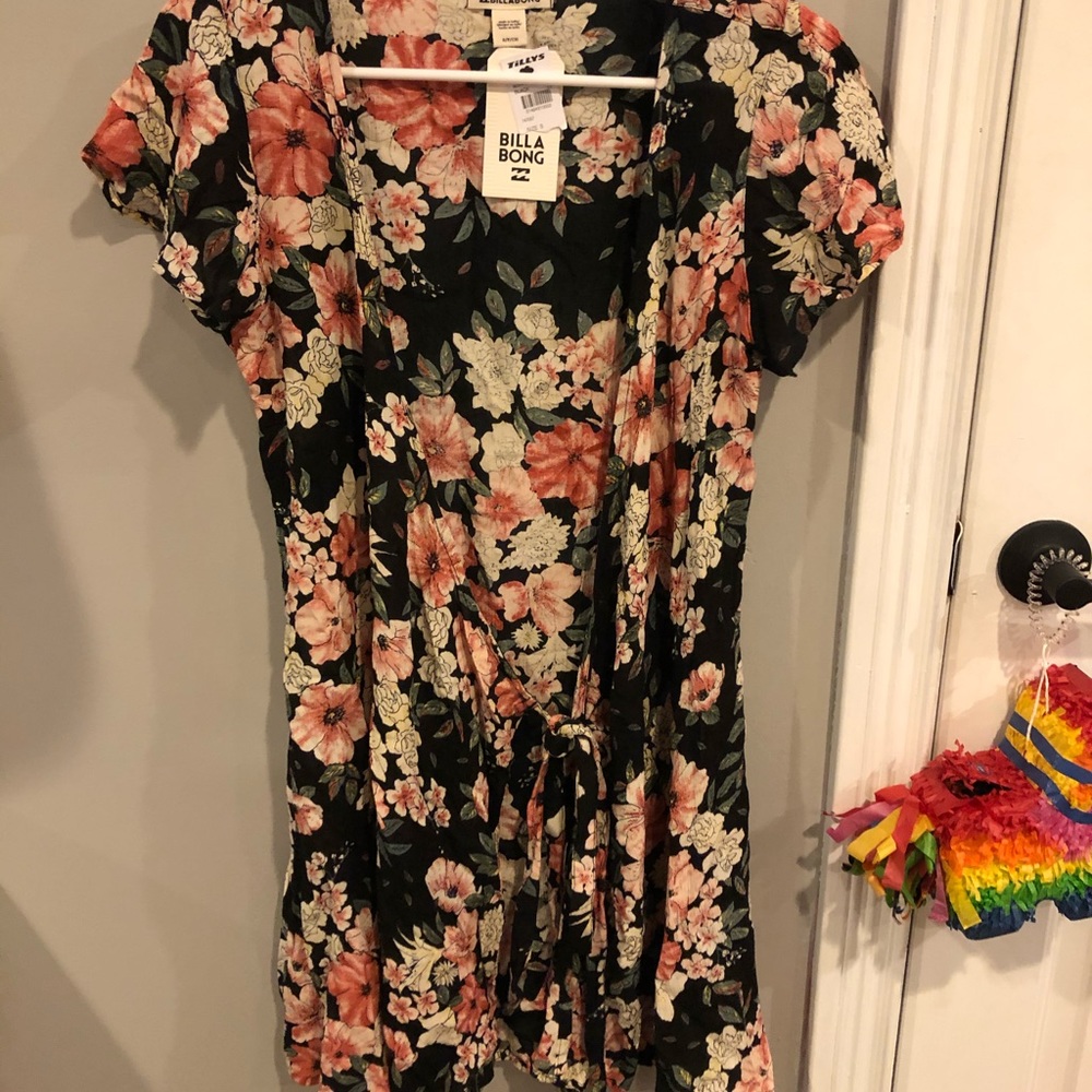 billabong wrap dress